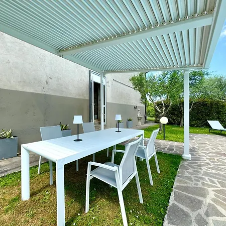 Casa 18 * מונזמבנו